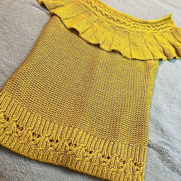 Anthropologie Mustard Yellow Crochet Ruffle Off Shoulder Sweater - Size Small - Picture 4 of 13